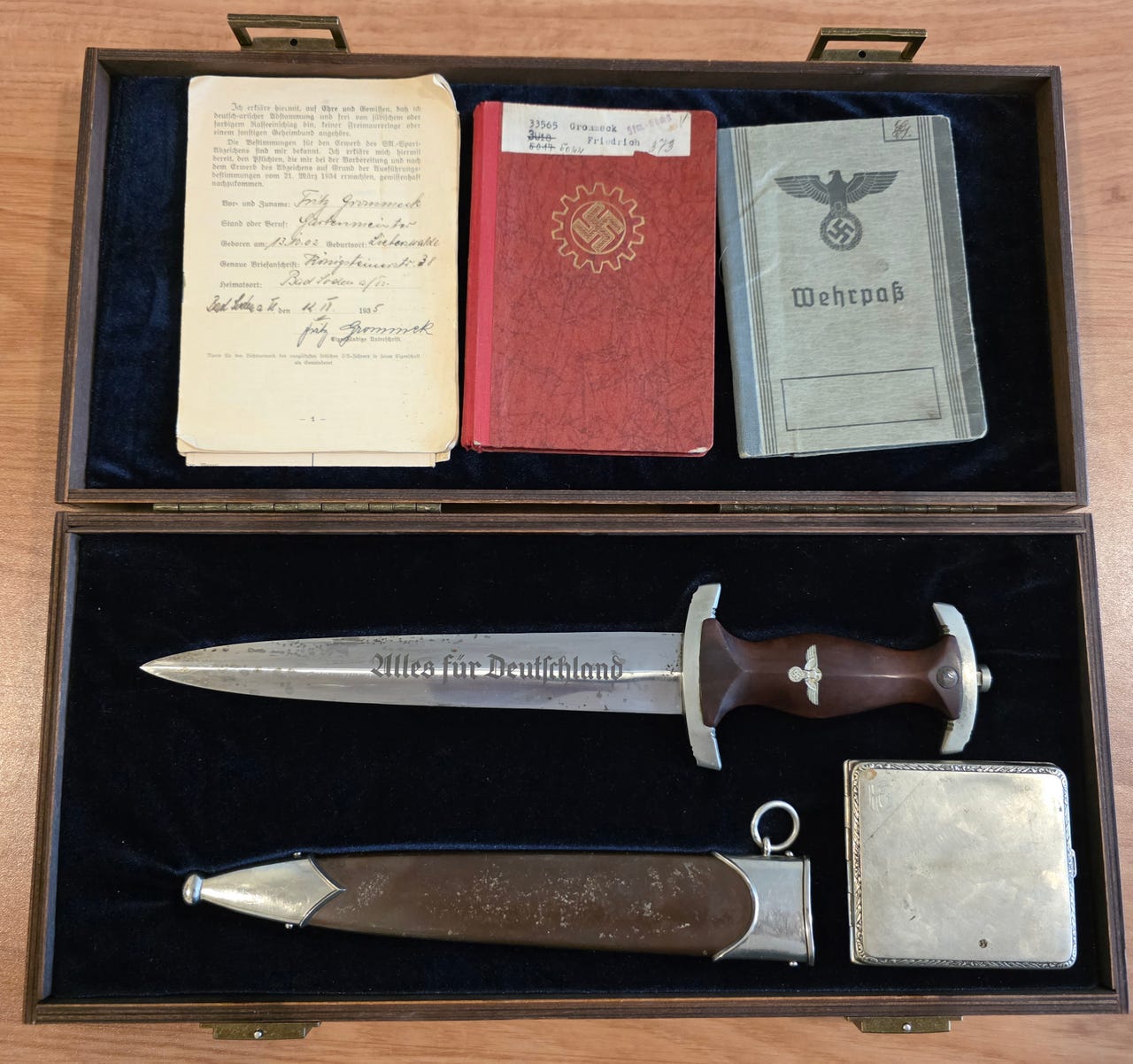 Original WW2 SA Dagger by Hammesfahr Cie Solingen with Documents