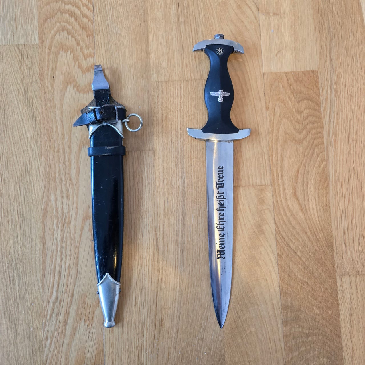 Original German SS Service Dagger - Image 4