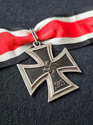 Rare authentic Knight’s Cross of the Iron Cross - Image 4