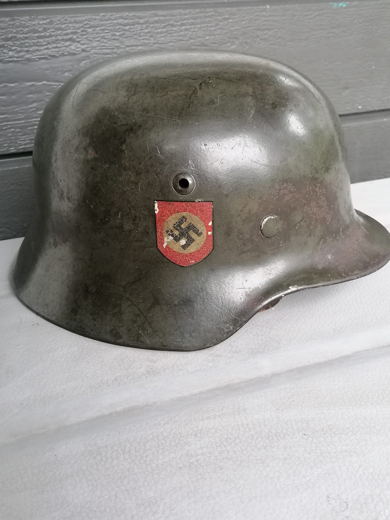 WWII German M35 Double Decal Polizei Helmet EF64 - Image 3