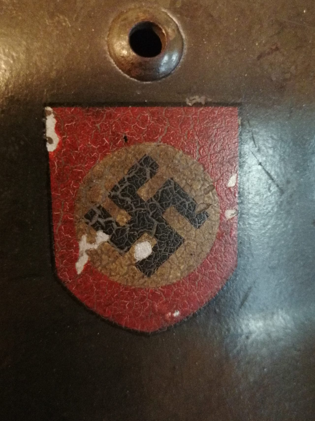 WWII German M35 Double Decal Polizei Helmet EF64 - Image 4