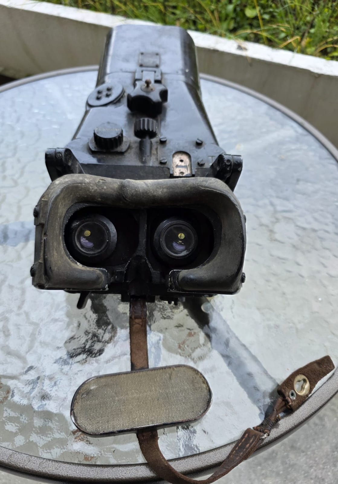 Original WWII German Luftwaffe / Kriegsmarine Optical Instrument - Image 3