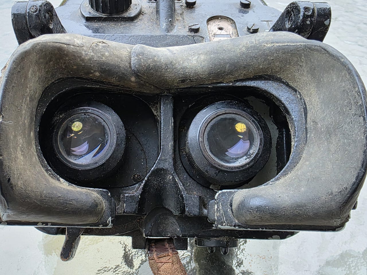 Original WWII German Luftwaffe / Kriegsmarine Optical Instrument - Image 5