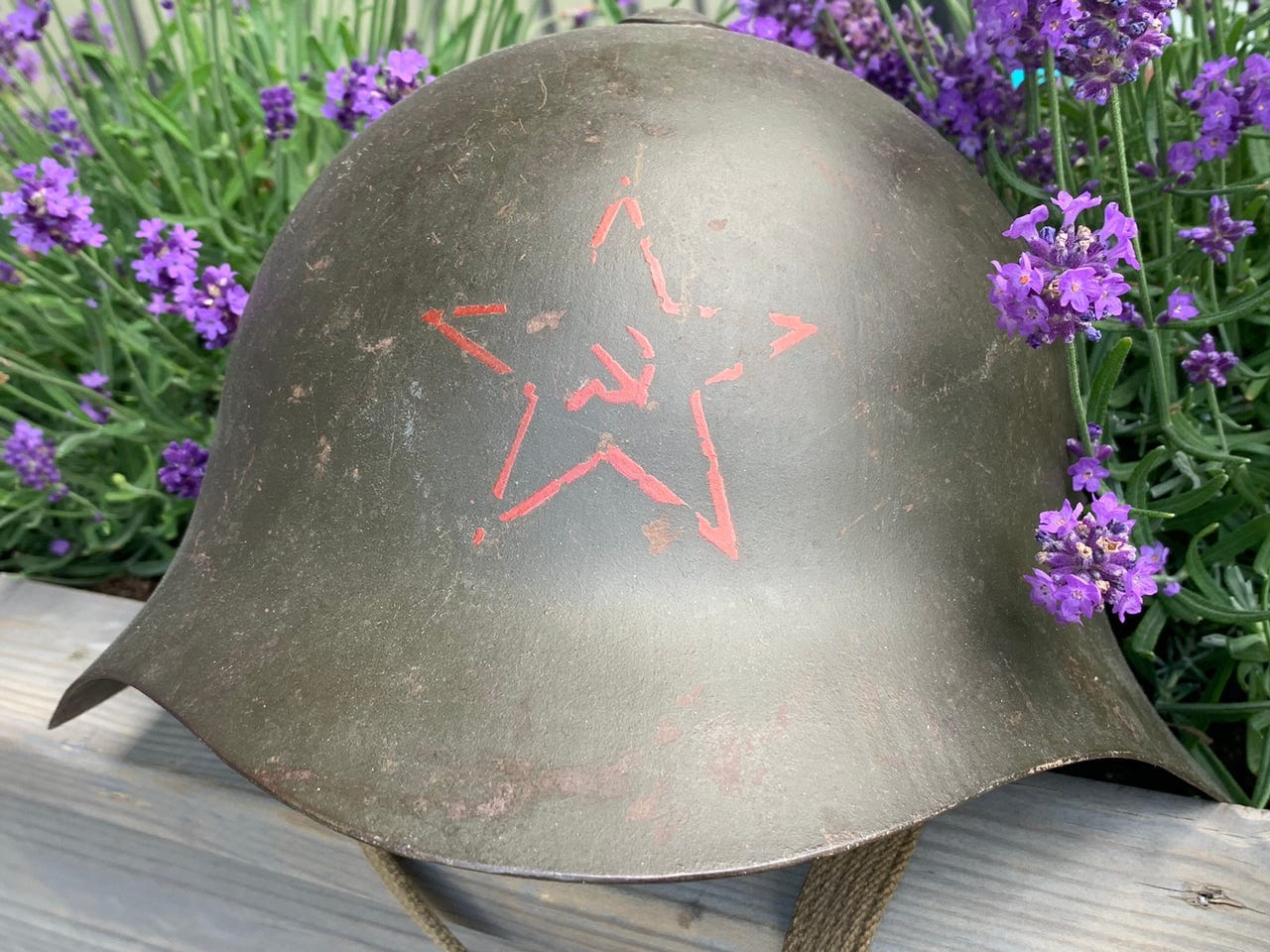 WWII Soviet SSH-36 Helmet – Original Red Star Badge - Image 3
