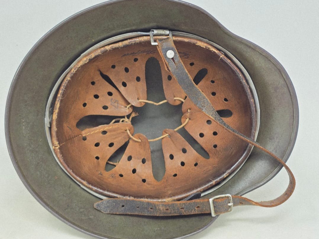 Original WWII Waffen-SS M35 Double Decal Helmet (ET64) - Image 4